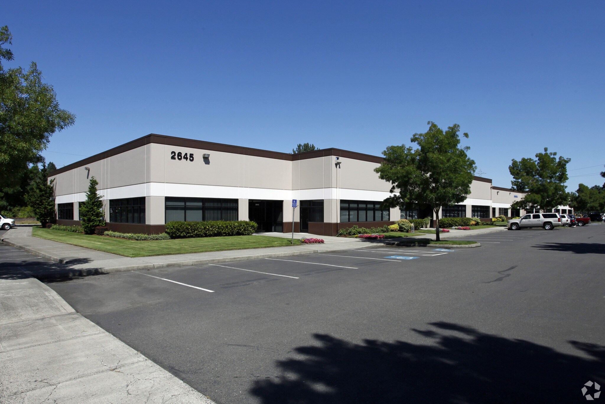 2555-2645 SW 153rd Dr, Beaverton, OR à vendre Photo principale- Image 1 de 7