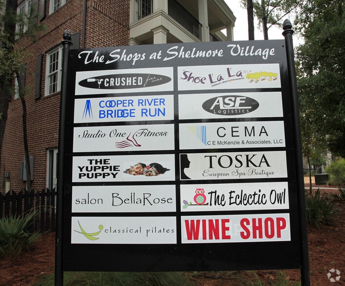 708 S Shelmore Blvd, Mount Pleasant, SC for lease - Building Photo - Image 2 of 24