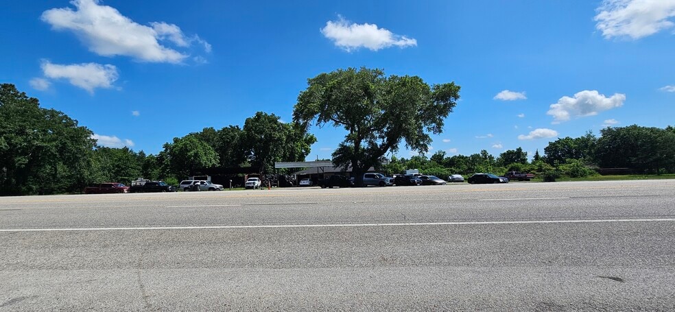 19624 E Highway 6, Alvin, TX for sale - Building Photo - Image 2 of 6