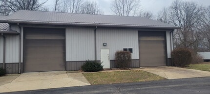 2420 W Shoaff Rd, Huntertown, IN for lease Building Photo- Image 2 of 10