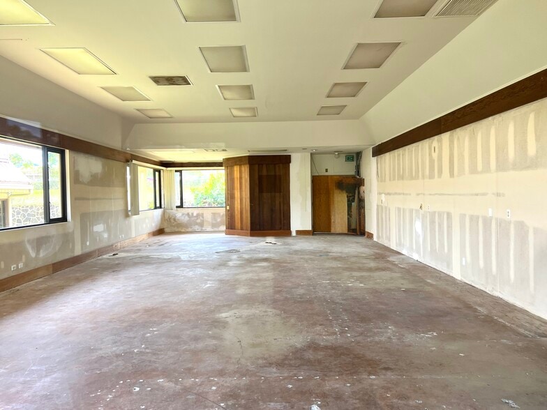4393 Kukui Grove St, Lihue, HI for lease - Interior Photo - Image 2 of 6
