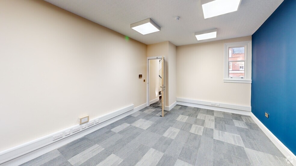 1 Greenfield Cres, Birmingham for lease - Matterport 3D Scan - Image 2 of 16