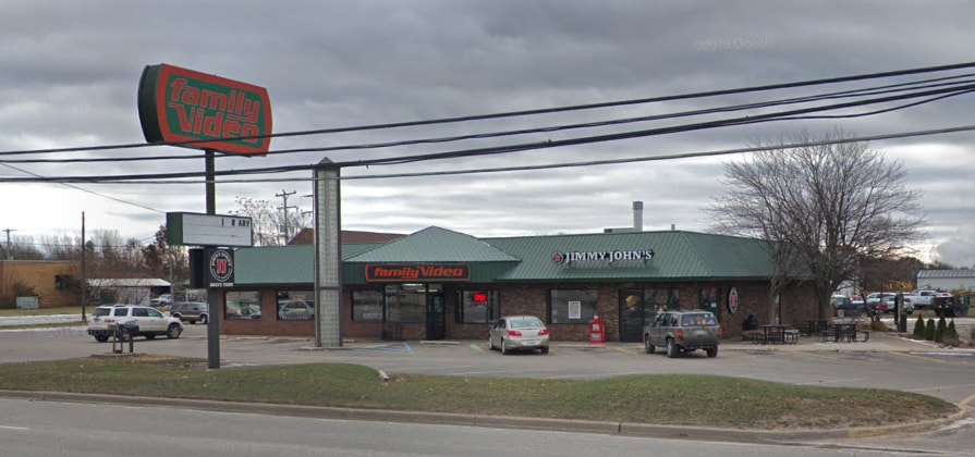 5865 W Us Highway 10, Ludington, MI for lease - Building Photo - Image 2 of 9