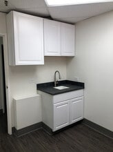 4910 Van Nuys Blvd, Sherman Oaks, CA for lease Interior Photo- Image 1 of 8