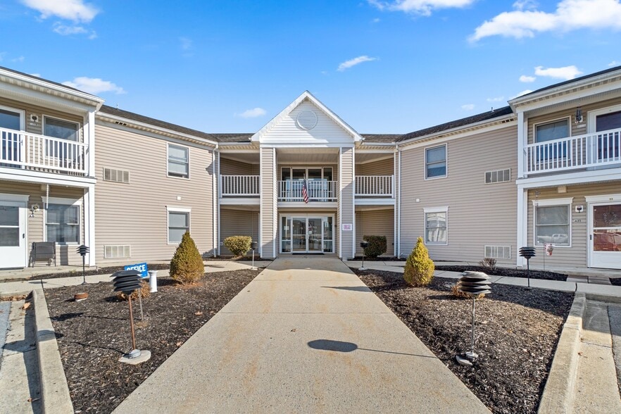 1 W Moser Rd, Thurmont, MD for sale - Building Photo - Image 2 of 13