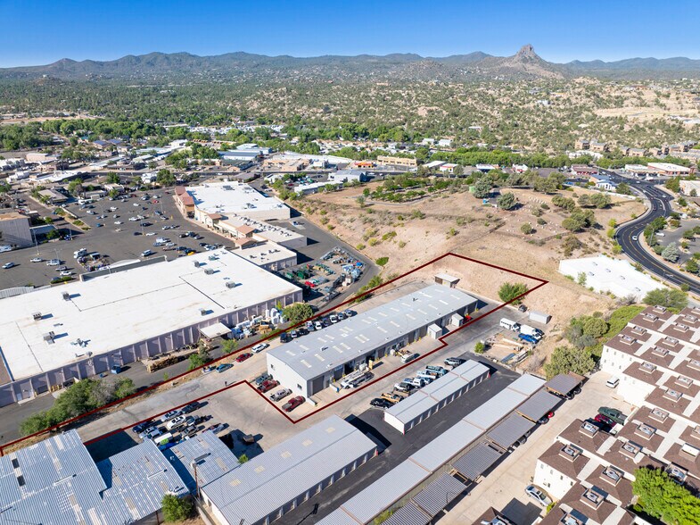 1050 Willow Creek Rd, Prescott, AZ à louer - Photo du bâtiment - Image 2 de 13