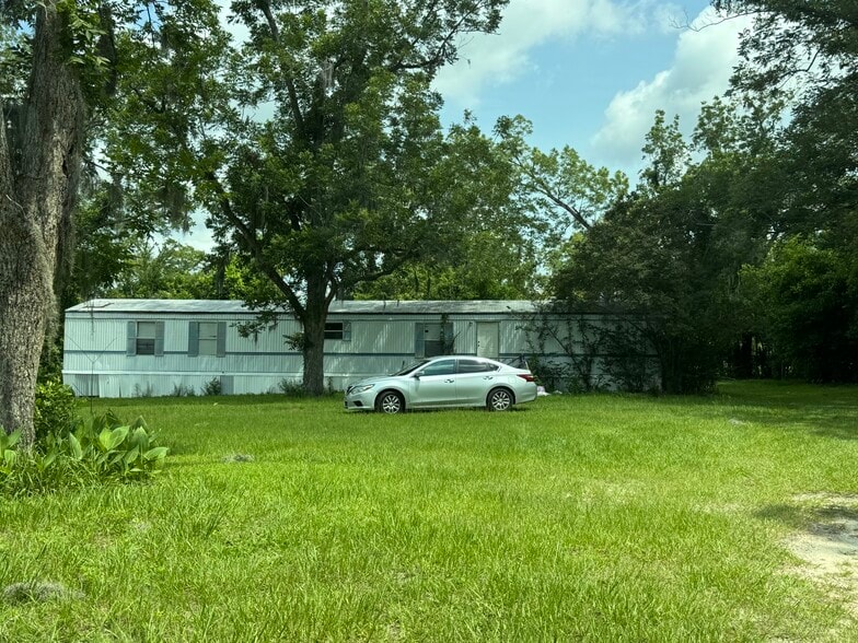 1940 Danielle Dr, Waycross, GA à vendre - Photo du bâtiment - Image 3 de 15