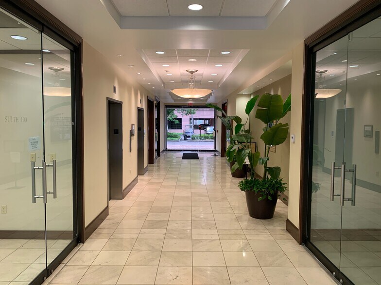 145 King St, Charleston, SC à louer - Photo intérieure - Image 2 de 2