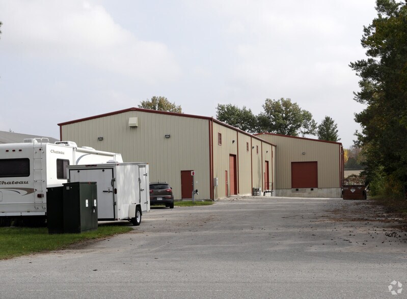 1509 Snow Valley Rd, Springwater, ON for sale - Primary Photo - Image 1 of 2