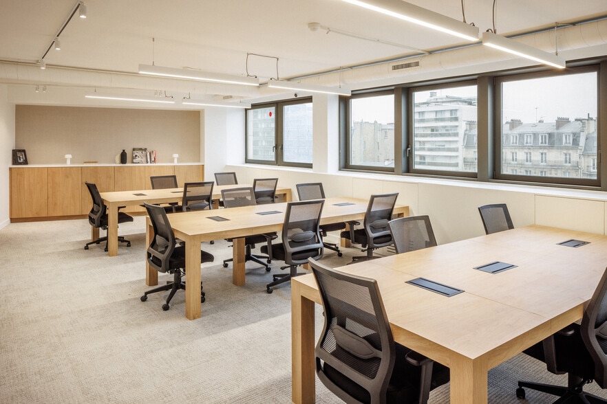 145 Avenue Charles De Gaulle, Neuilly-sur-Seine à louer - Photo intérieure - Image 3 de 11