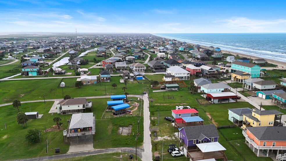 1845 Oleander, Crystal Beach, TX à vendre - Autre - Image 3 de 38