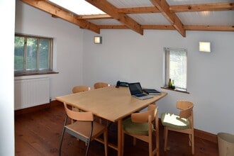 Over Old Rd, Hartpury for lease Interior Photo- Image 2 of 4