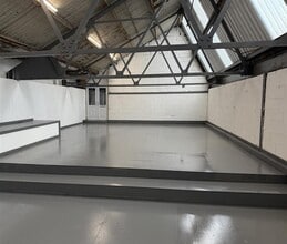 St Peter's Way, Warrington à louer Photo du bâtiment- Image 2 de 2