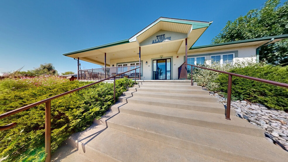 15 S Ash St, Keenesburg, CO for sale - Matterport 3D Scan - Image 3 of 17