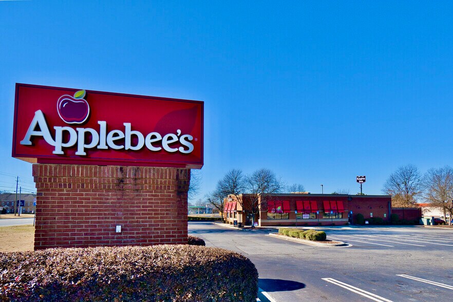 185 Cherokee Pl, Cartersville, GA à vendre - Photo du bâtiment - Image 2 de 6