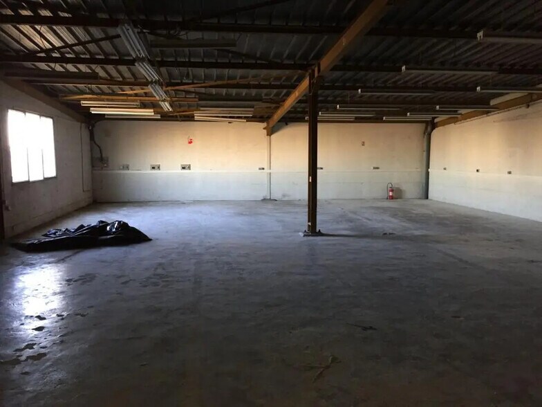 Industrial in Rosny-sous-Bois for lease - Interior Photo - Image 2 of 4