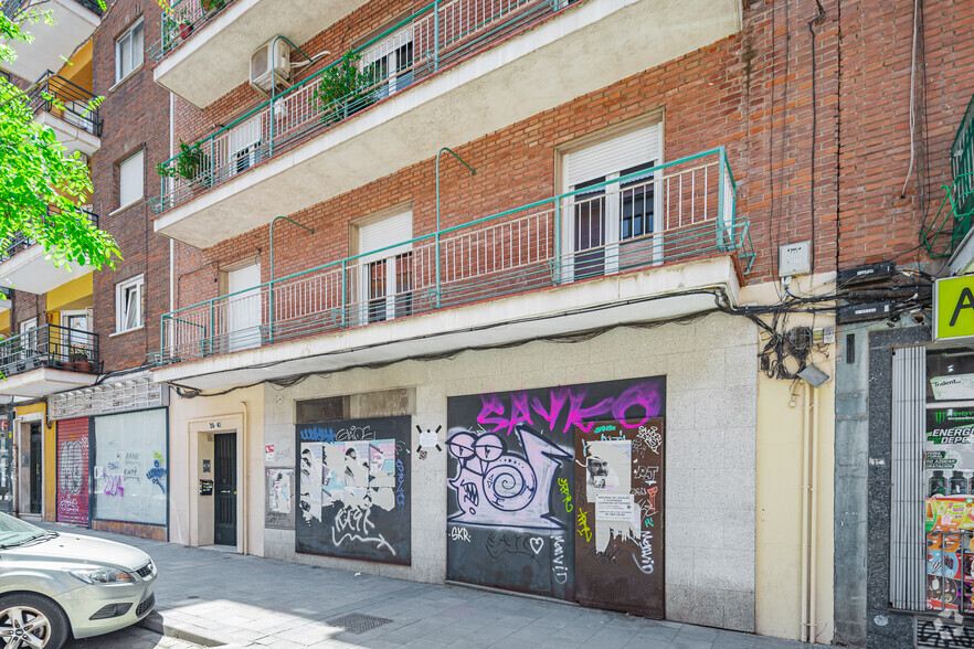 Multifamily in Madrid, MAD for sale - Building Photo - Image 1 of 1