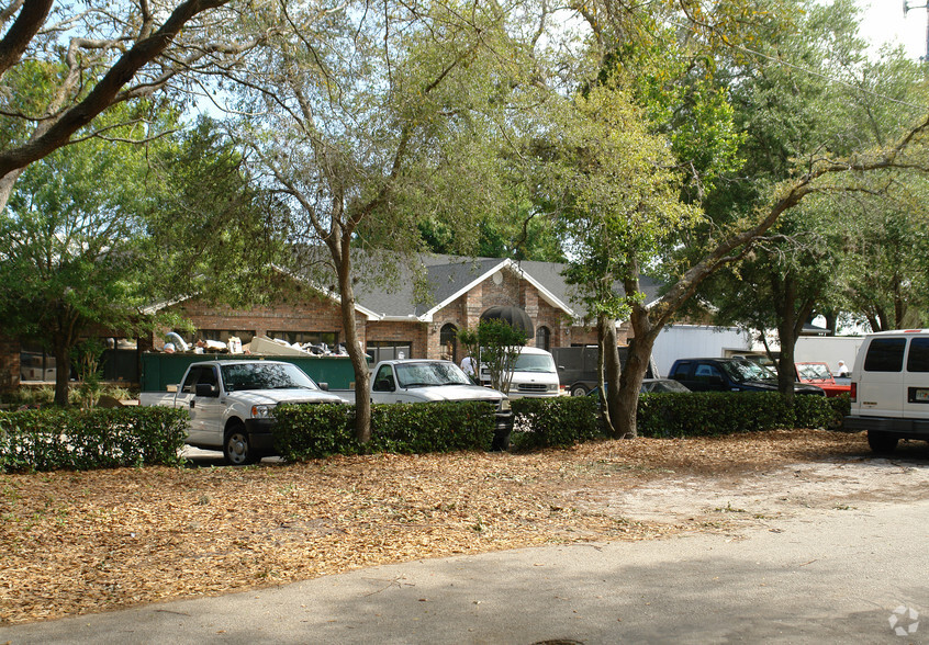 125 W Pineview St, Altamonte Springs, FL à louer - Photo du bâtiment - Image 3 de 4