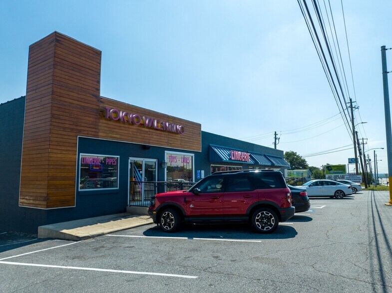 341-345 Cobb Pky S, Marietta, GA à vendre - Photo du bâtiment - Image 3 de 9