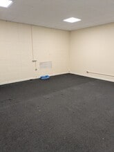 Victoria St, Oldham for lease Interior Photo- Image 1 of 4