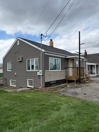 More details for 400 S Waverly Rd, Lansing, MI - Office for Sale
