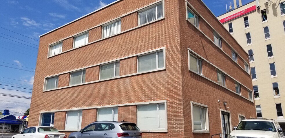 6401 New Hampshire Ave, Hyattsville, MD à louer - Photo du bâtiment - Image 2 de 6