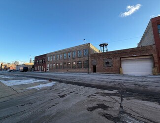 More details for 1801-1839 W Carroll Ave, Chicago, IL - Industrial for Sale