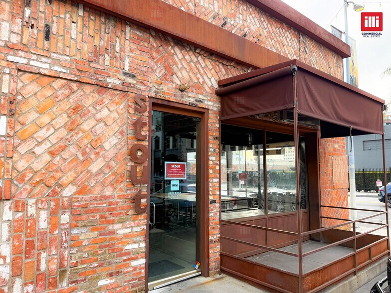 1544 N Cahuenga Blvd, Hollywood, CA à louer - Photo du bâtiment - Image 3 de 11