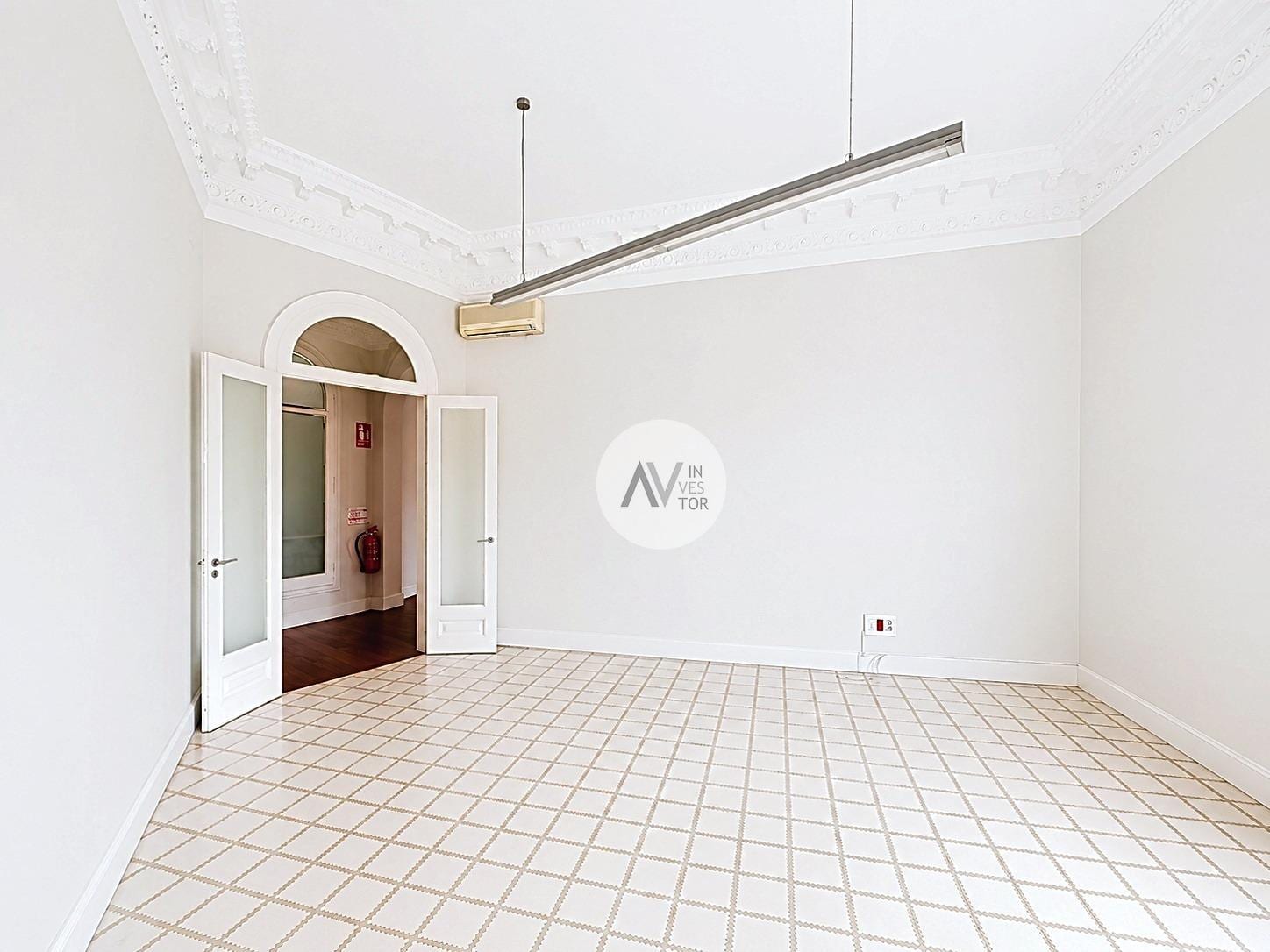 Office in Barcelona, Barcelona for lease Interior Photo- Image 1 of 32