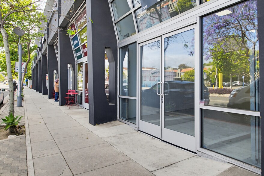828 Pico Blvd, Santa Monica, CA à louer - Photo du bâtiment - Image 3 de 12
