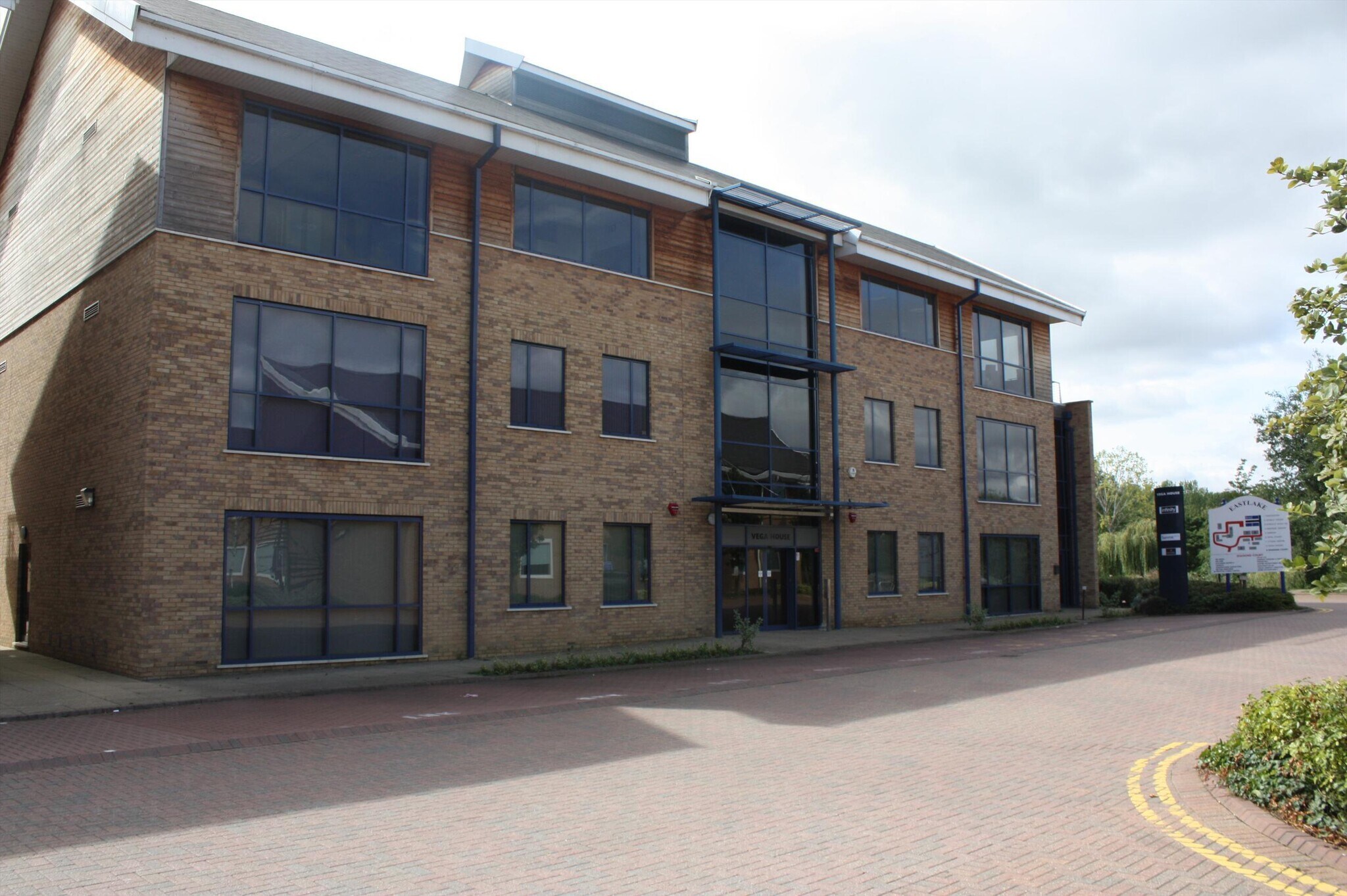 Opal Dr, Milton Keynes for lease Building Photo- Image 1 of 12