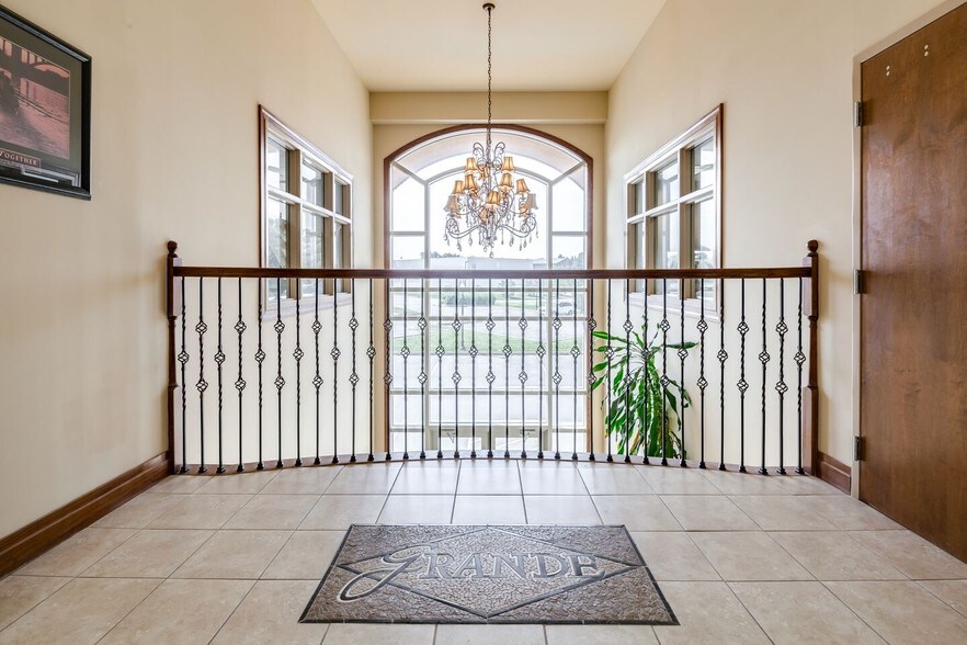2213 Quarry Dr, West Lawn, PA à louer - Hall d’entrée - Image 2 de 7