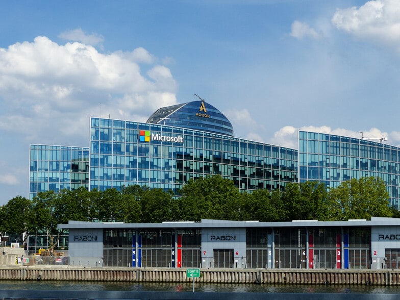 37-45 Quai Du Président Roosevelt, Issy-les-Moulineaux for lease - Building Photo - Image 2 of 3