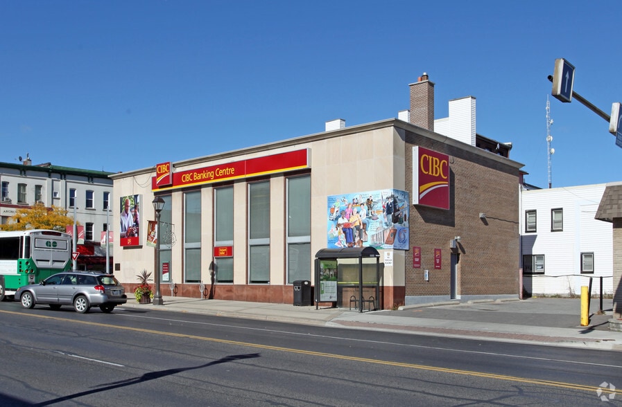 101 Brock St N, Whitby, ON for sale - Primary Photo - Image 1 of 1