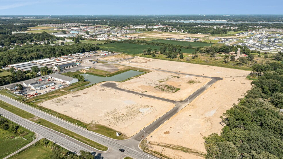 Lakeview Business Park, Cedar Lake, IN à vendre - Photo du bâtiment - Image 2 de 2
