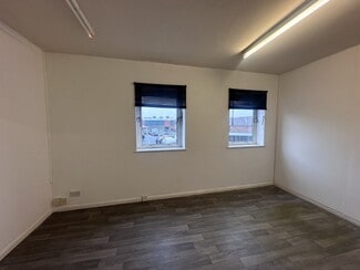 More details for 10 Croft Rd, Arnold - Retail for Lease