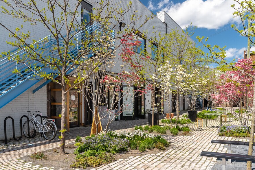 4884-4892 Grand River Ave, Detroit, MI à louer - Photo du bâtiment - Image 1 de 13