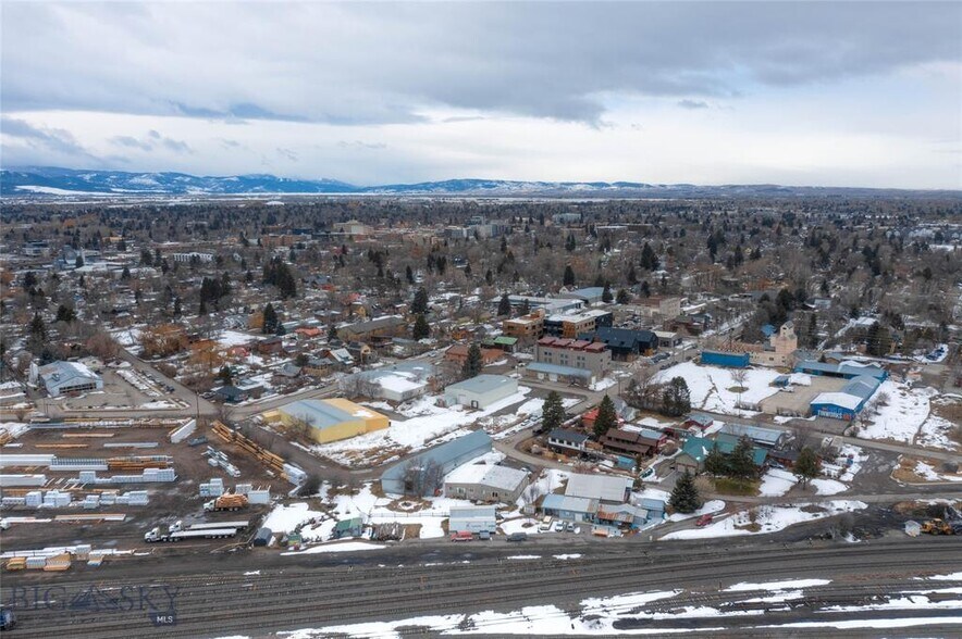 704 Front St, Bozeman, MT à vendre - Photo du bâtiment - Image 2 de 13