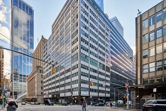 Plus de détails pour 44-88 Park Pl, New York, NY - Commerce de détail à louer