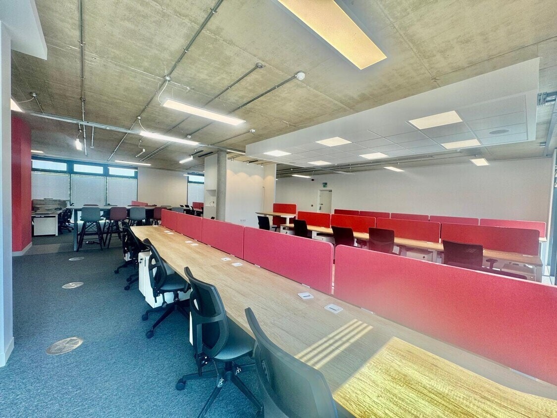 Hitchin Rd, Luton à louer Photo intérieure- Image 1 de 17