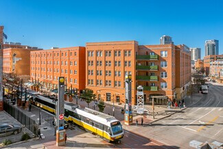 Plus de détails pour 800 Ross Ave, Dallas, TX - Commerce de détail à louer