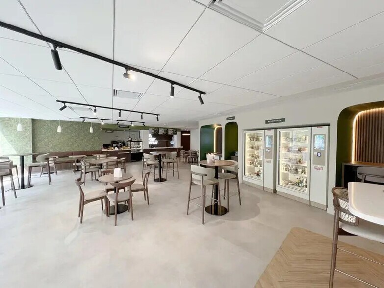 29 Quai Aulagnier, Asnières-sur-Seine à louer - Photo du bâtiment - Image 2 de 30