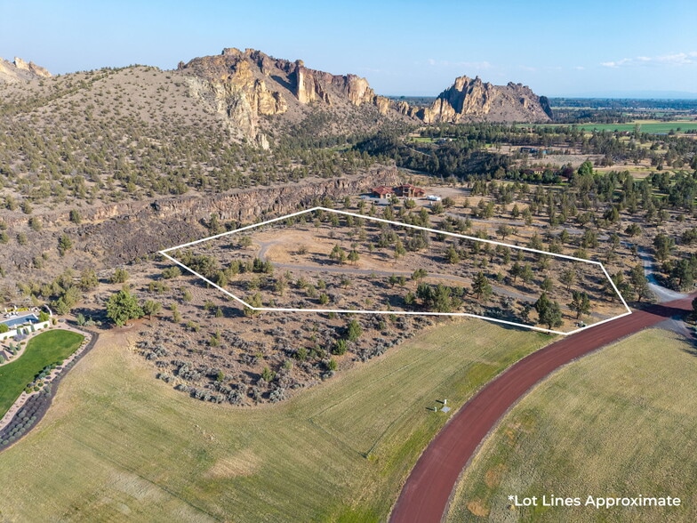 11330 NE Canyons Ranch Dr, Terrebonne, OR for sale - Building Photo - Image 2 of 39