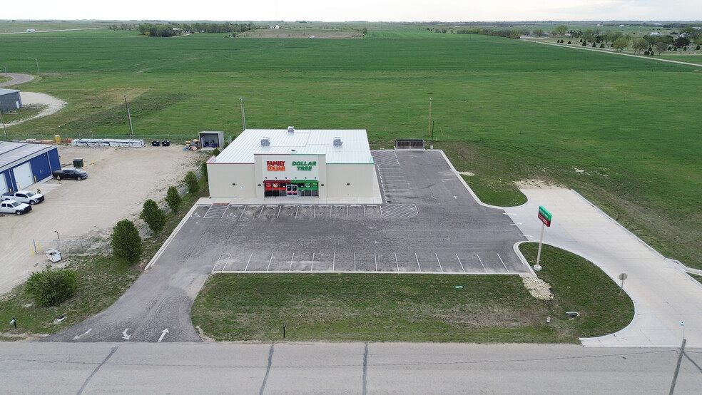 826 N Roosevelt St, Marion, KS for lease - Primary Photo - Image 1 of 3