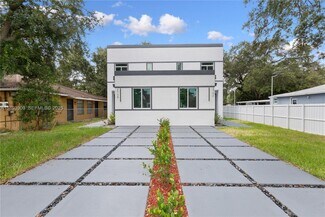 Plus de détails pour 2742 NW 48th St, Miami, FL - Multi-résidentiel à vendre