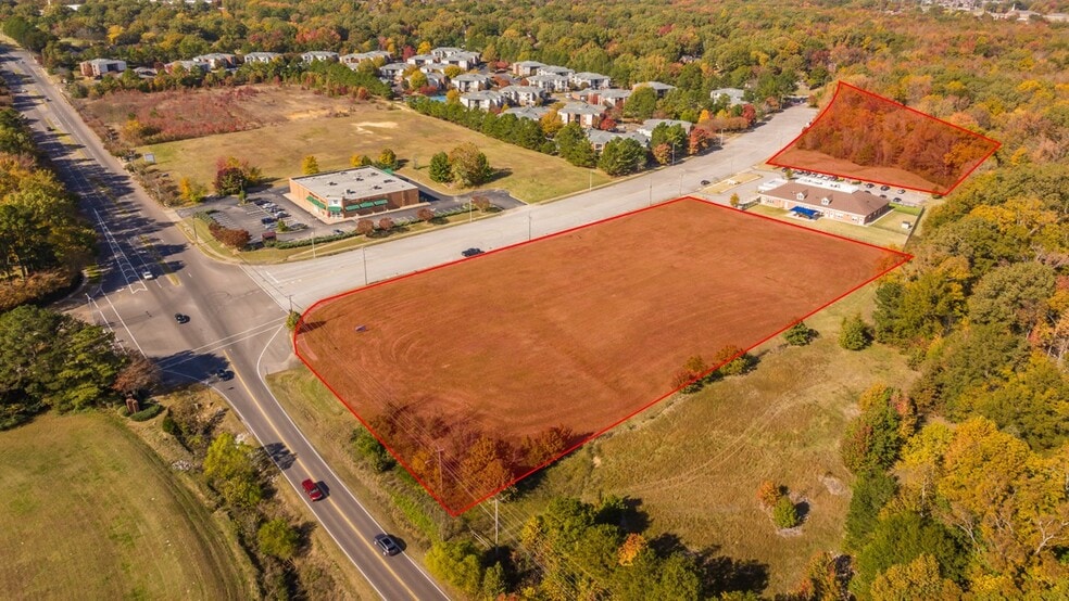 Walnut Grove & Forest Hill Irene portfolio of 3 properties for sale on LoopNet.ca - Building Photo - Image 3 of 4