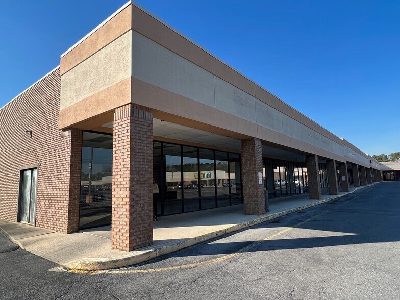 2204 Shorter Ave NW, Rome, GA à louer - Photo du bâtiment - Image 2 de 10