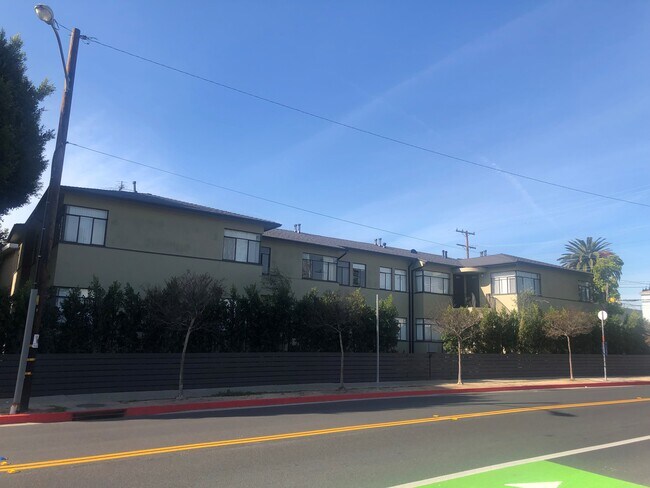 More details for 2648 23rd St, Santa Monica, CA - Multifamily for Sale