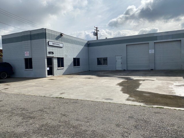11775 Slauson Ave, Santa Fe Springs, CA à louer - Photo du bâtiment - Image 2 de 2