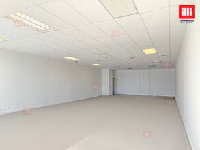 4625-4705 Torrance Blvd, Torrance, CA à louer Photo intérieure- Image 1 de 3